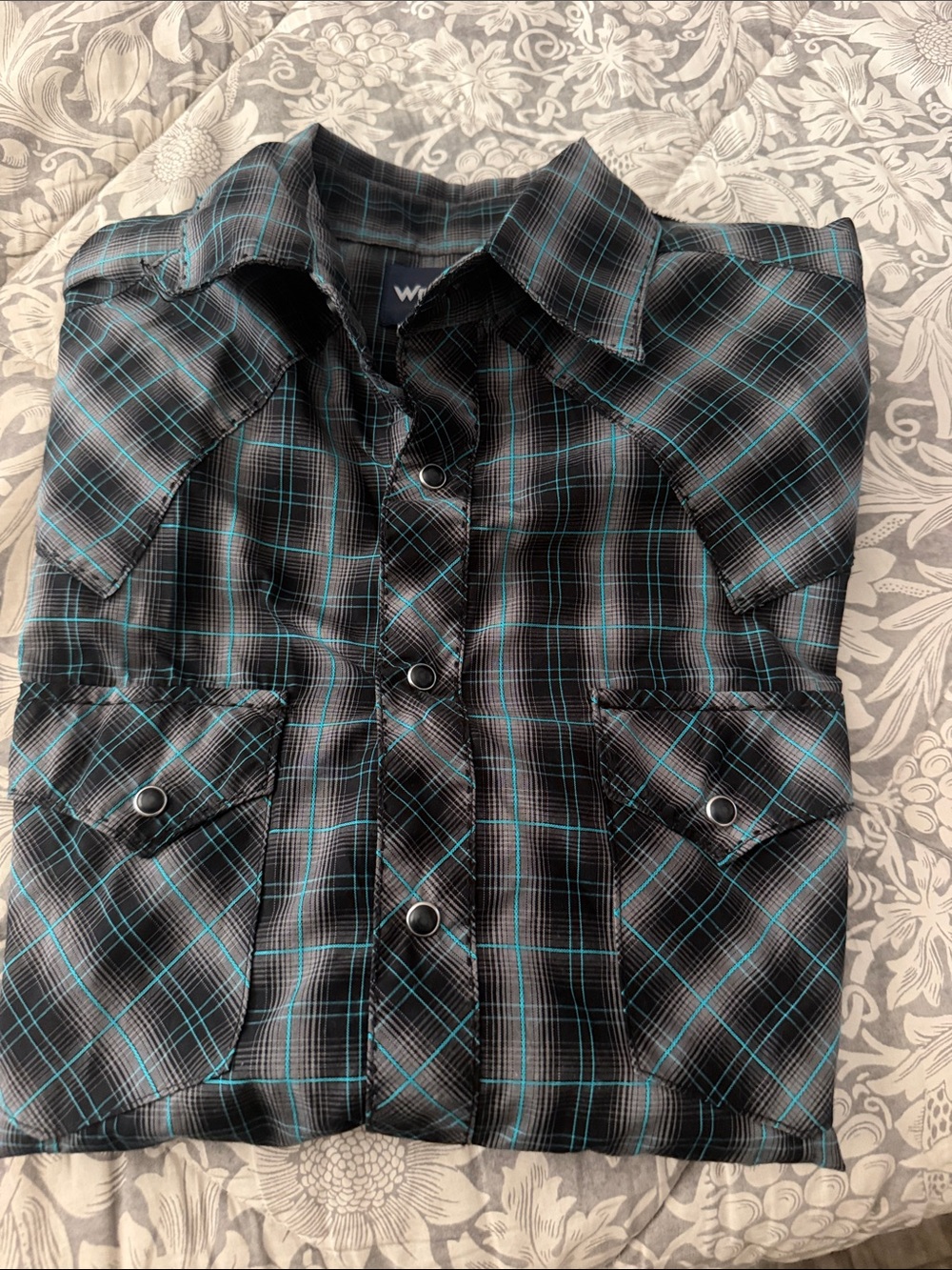 Wrangler Black Plaid Shirt with Teal and Light Blue Accents